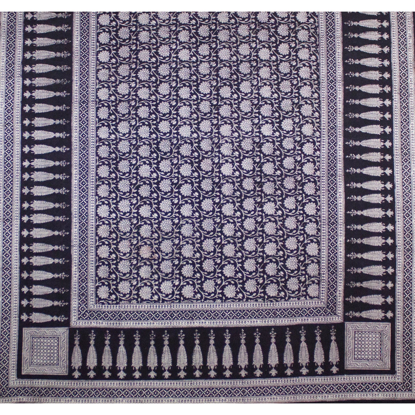 Traditional Floral & Paisley Hand-block Print Area Rug - White Black-4