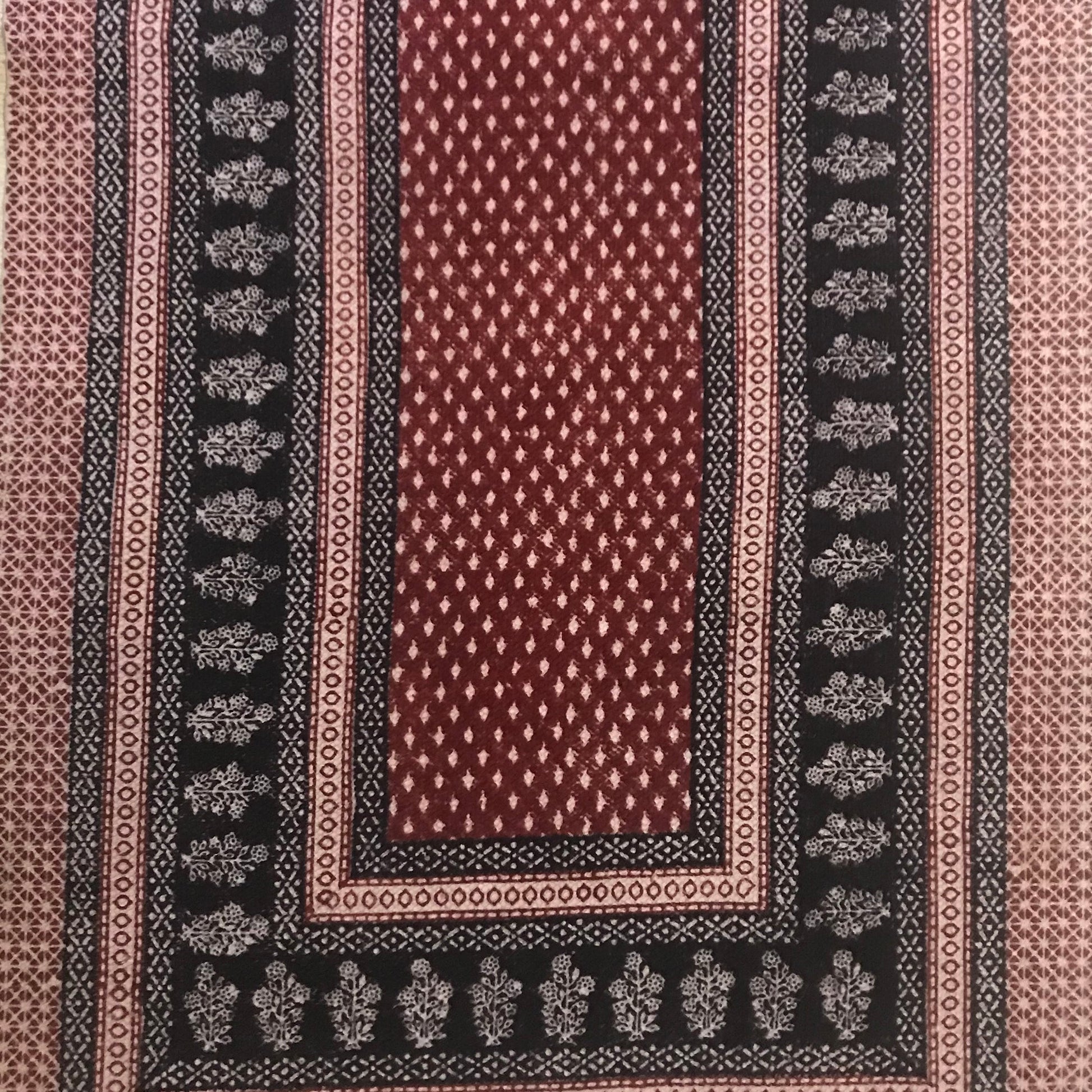 Dots & Floral Hand-block Print Rug - Red Black-2