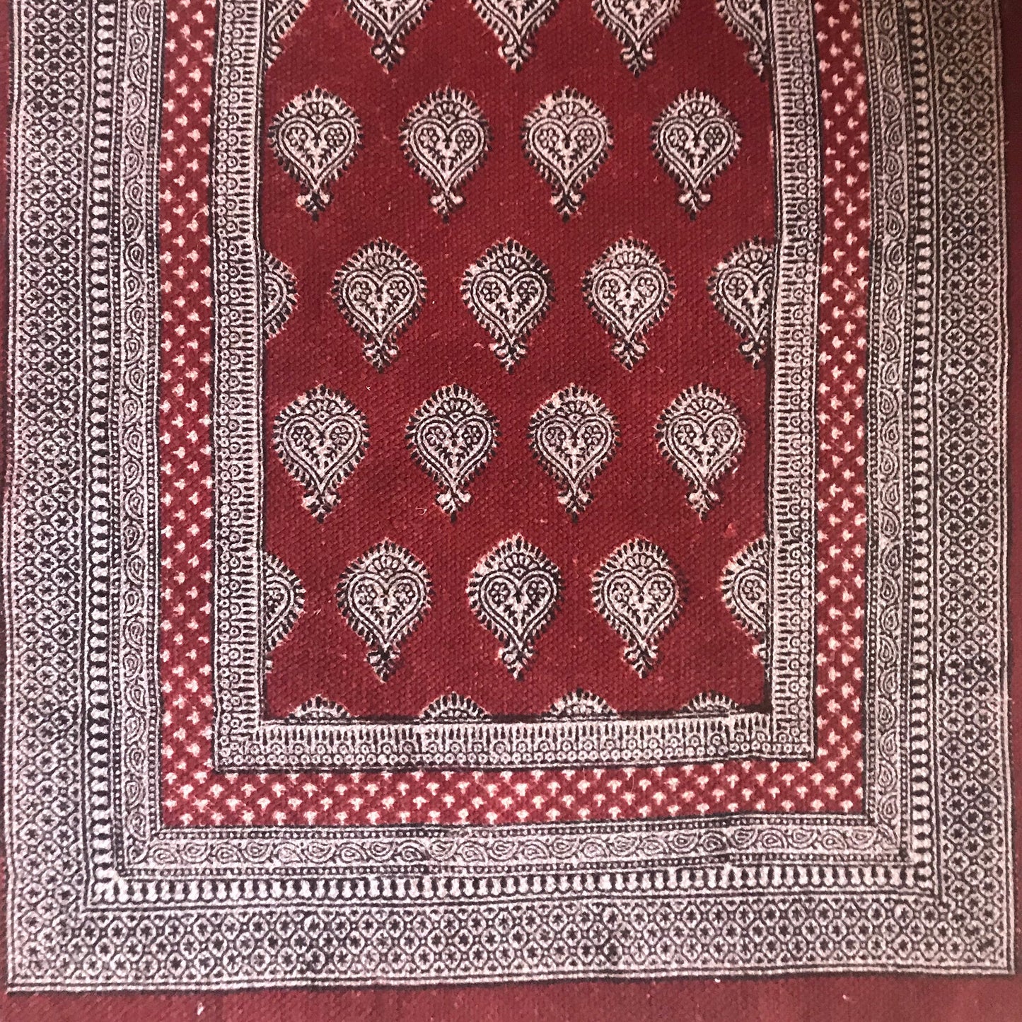 Paisley Jaal Hand-block Print Rug - Red White-4
