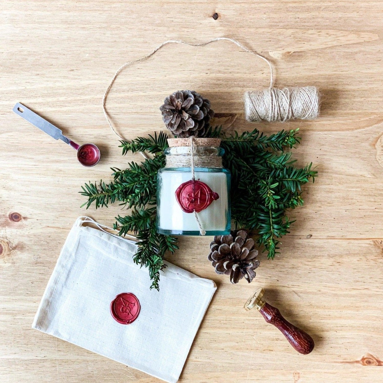 Sustainable Soy Pot Candle - No. 3 Peony and Oud by STANZA Artigiana-2